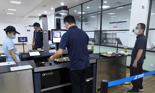 人臉識別設(shè)備正在智慧食堂行業(yè)快速普及! 人臉識別設(shè)備正在智慧食堂行業(yè)快速普及!